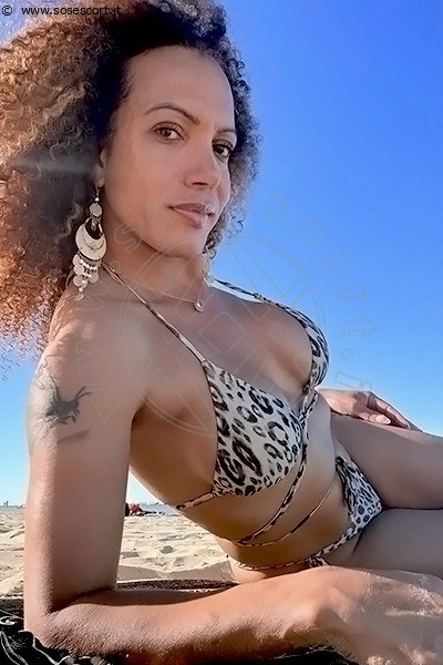 Foto Izabella Rabanne  Annunci Video Trans 3887905645