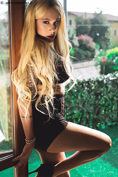 Foto Miss Valentina Bigdick  Annunci Video Trans Treviso 3477192685